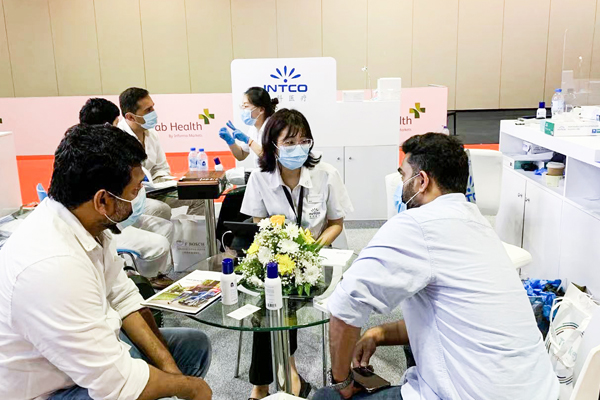 1673441063163566.jpg 中东迪拜医疗展览会Arab Health 英科医疗1 (1).jpg